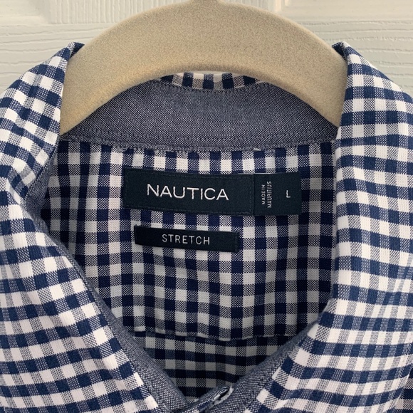 NAUTICA Stretch Button-Down Gingham Large - Picture 3 of 5